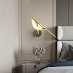 Magpie Wall Lamp